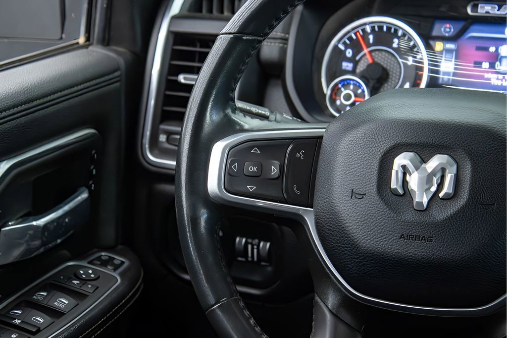 Used 2024 RAM 2500 Laramie AWD/4WD image 12