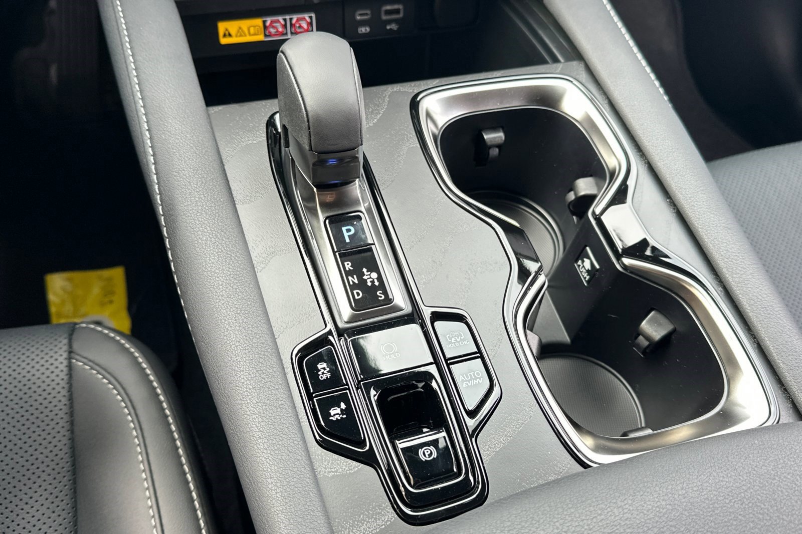 New 2026 Lexus RX 450h AWD image 16