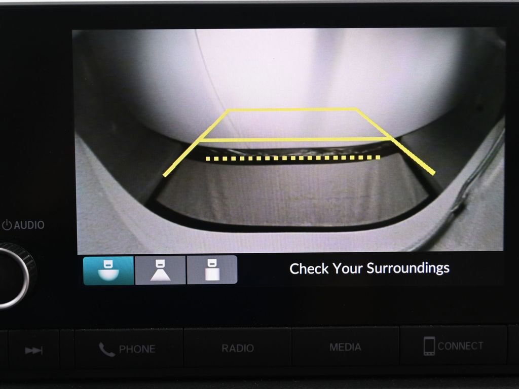 Used 2025 Honda CR-V LX image 15