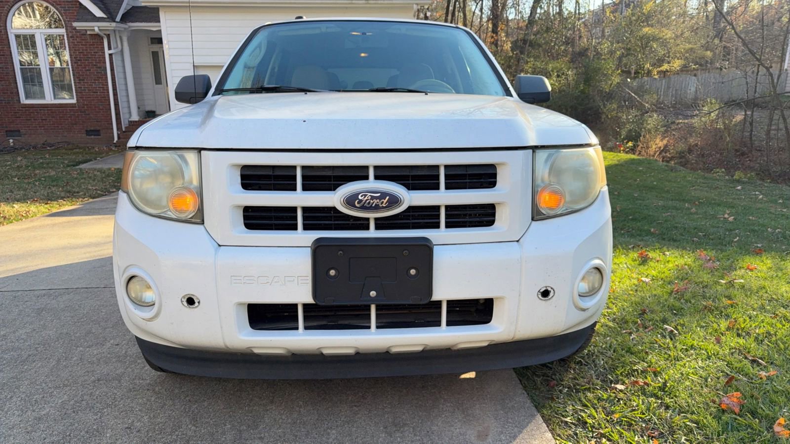 Used 2010 Ford Escape 2WD Hybrid image 2