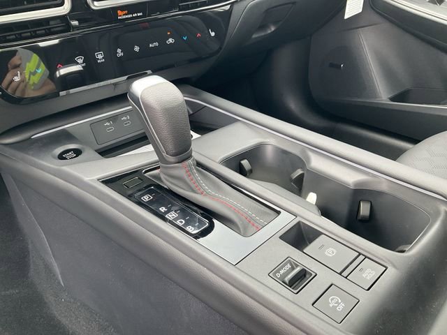 New 2026 Nissan Sentra SR w/ SR Premium Package image 24