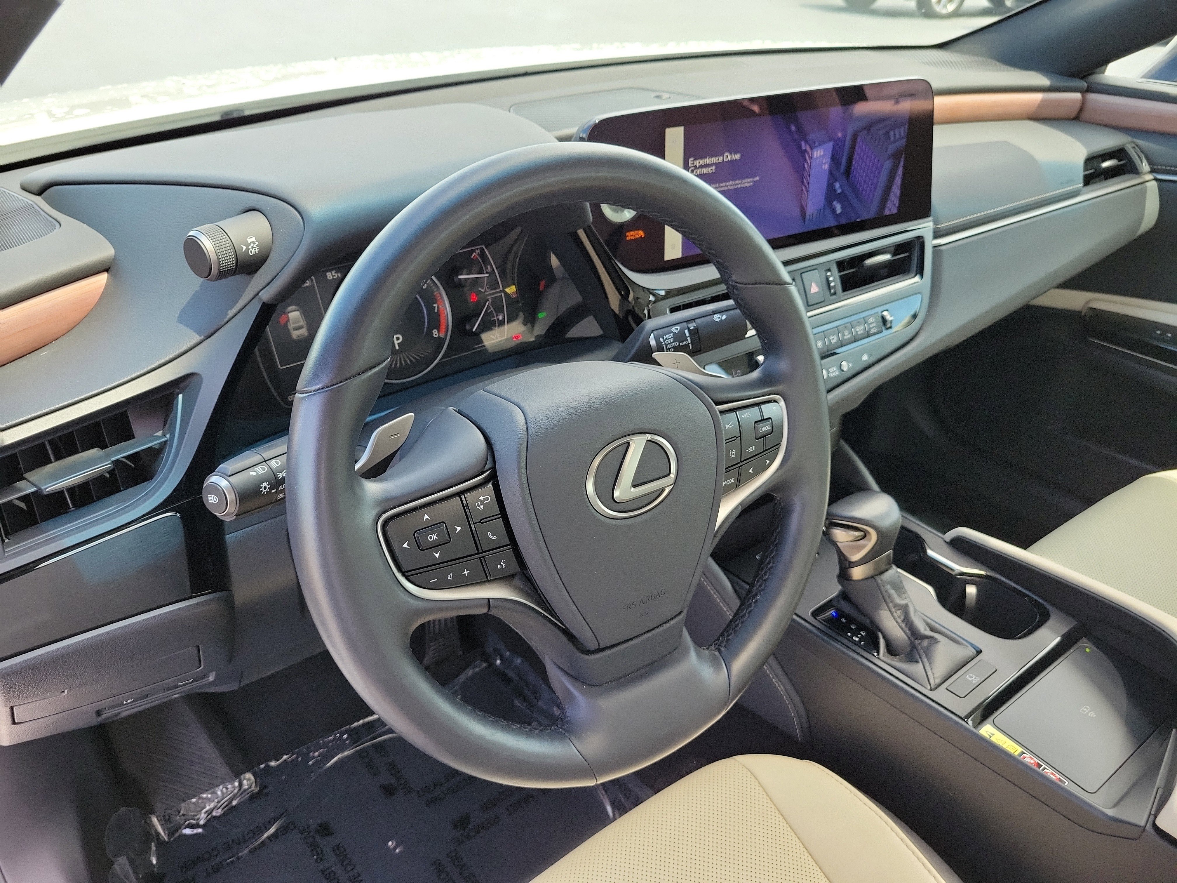 Used 2025 Lexus ES 350 w/ Premium Package FWD image 25