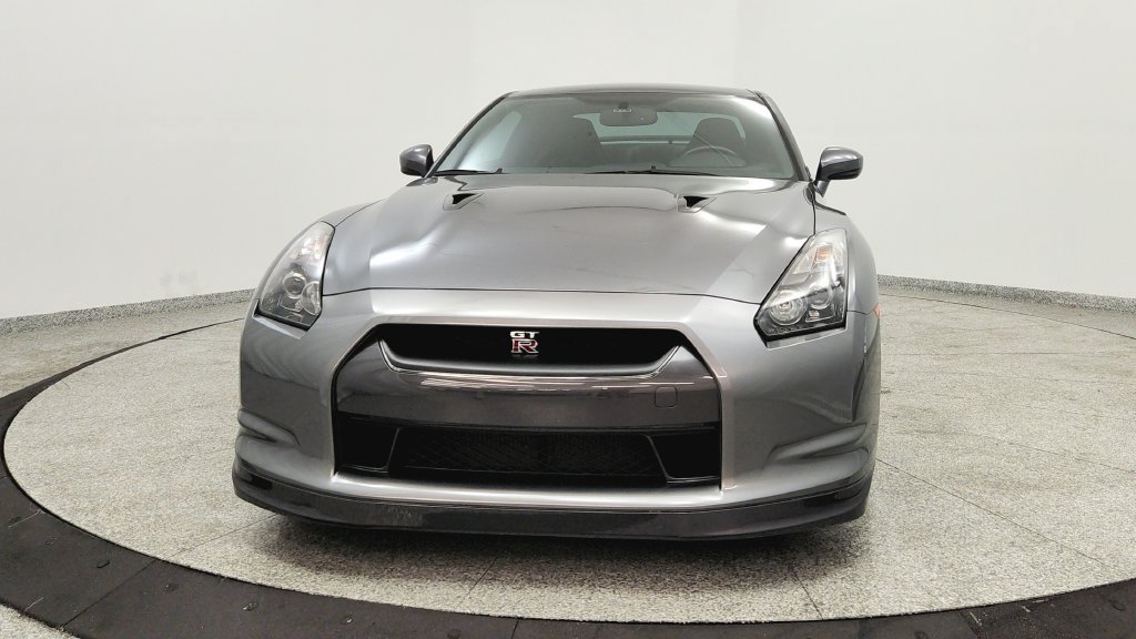Used 2009 Nissan GT-R Premium AWD/4WD image 8