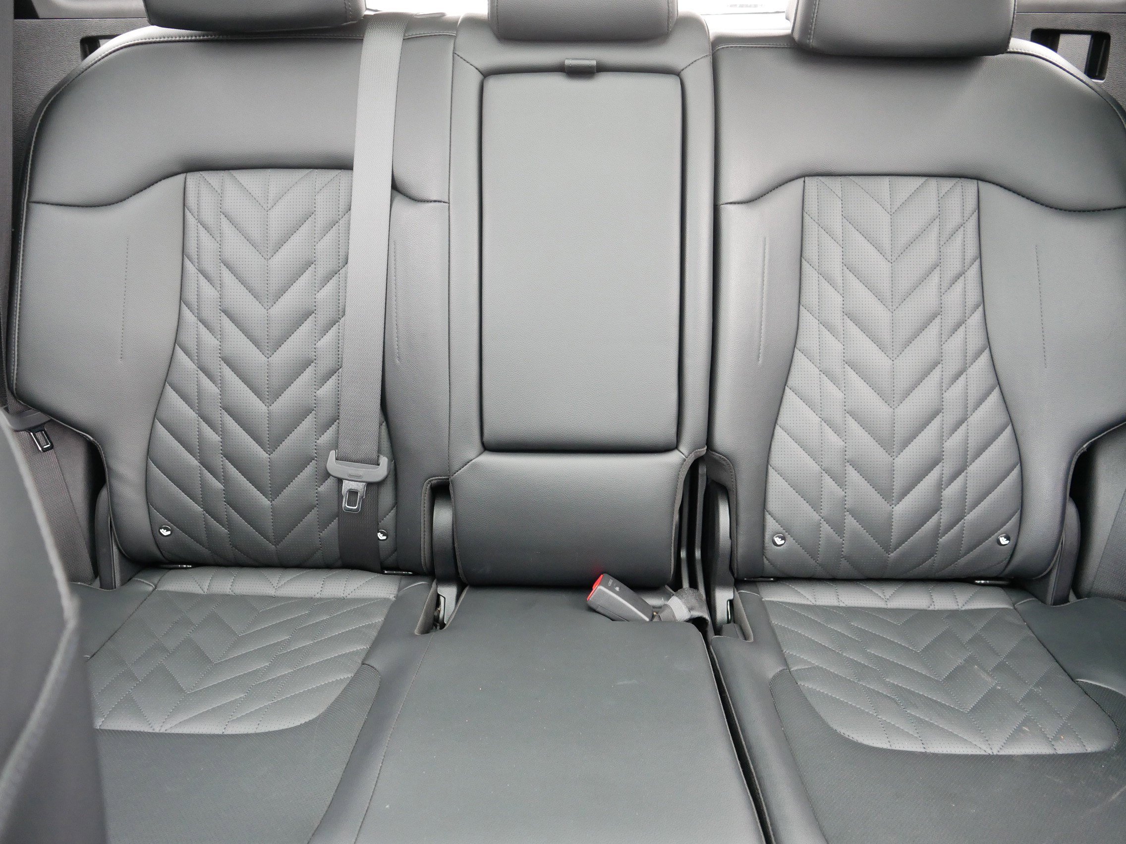 Certified 2023 Kia Sportage X-Line w/ X-Line Premium Package image 13