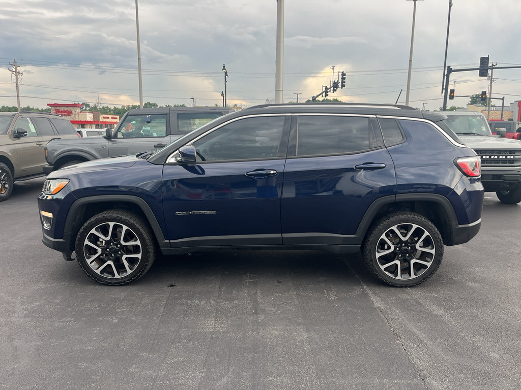 Used 2018 Jeep Compass Limited w/ Navigation Group AWD/4WD image 4