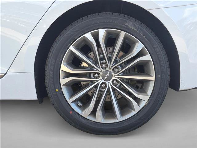 Used 2015 Hyundai Genesis 3.8 w/ Option Group 02 RWD image 25