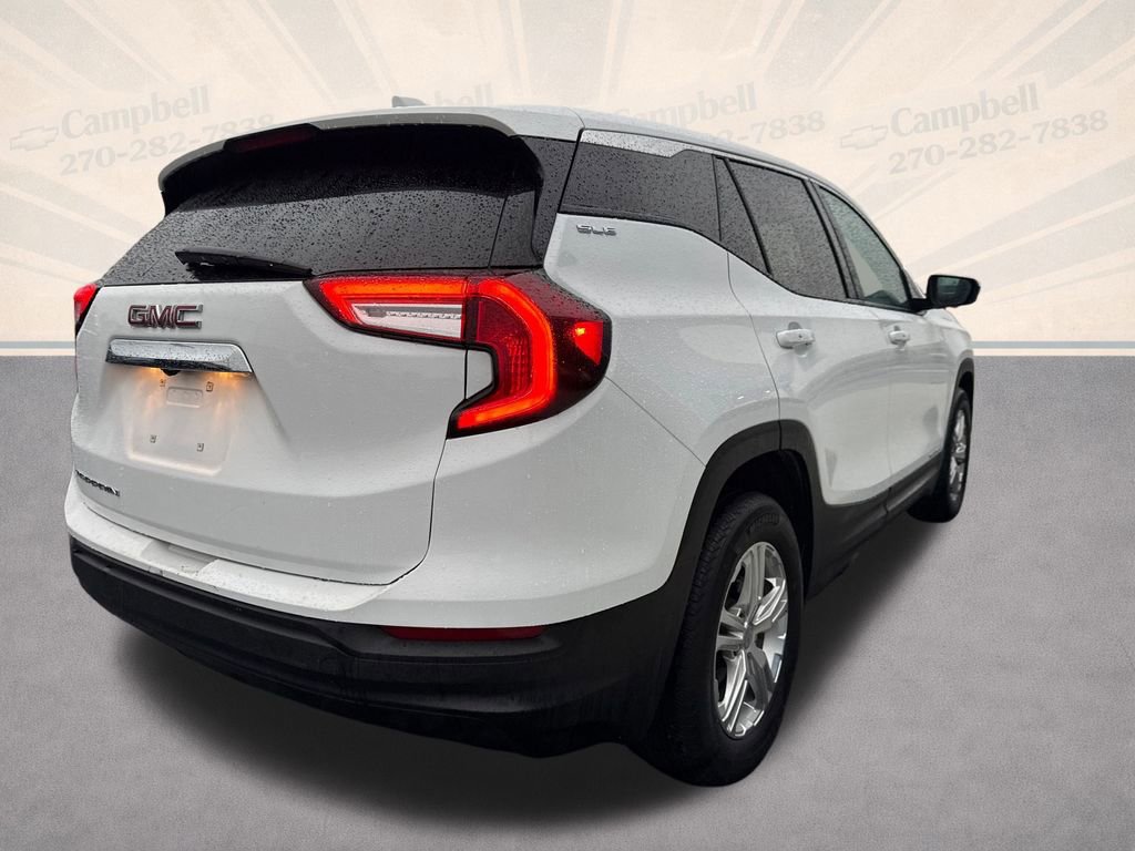 Used 2024 GMC Terrain SLE image 5