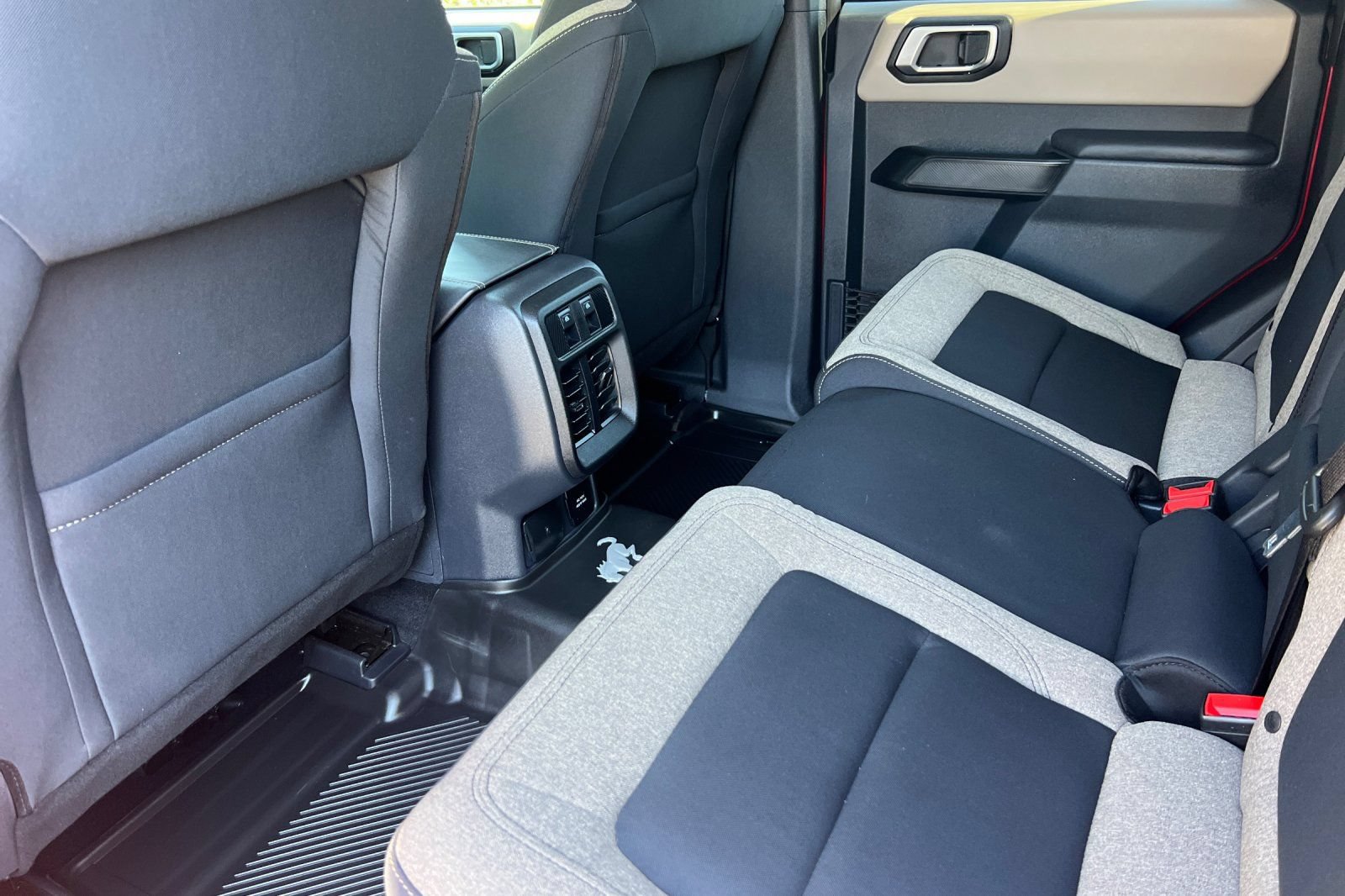 Used 2025 Ford Bronco Big Bend AWD/4WD image 12
