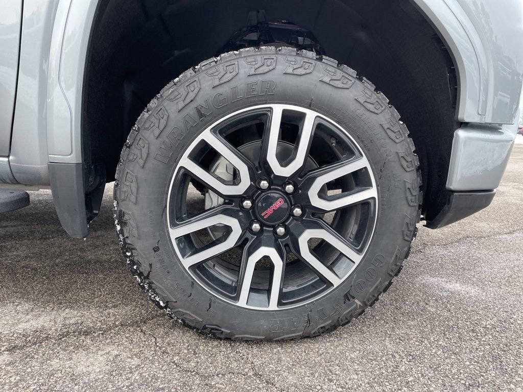 Used 2025 GMC Sierra 1500 AT4 w/ AT4 Premium Package image 56