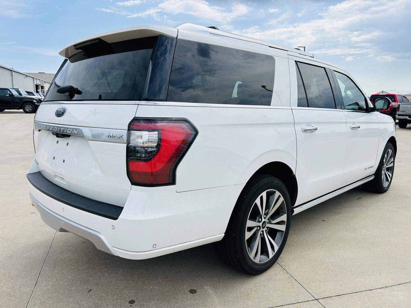 Used 2021 Ford Expedition Max Platinum AWD/4WD image 47
