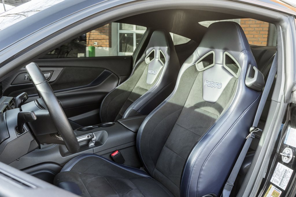 Used 2024 Ford Mustang Dark Horse image 7