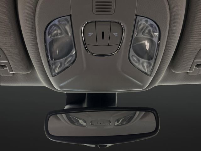 Used 2022 Jeep Compass Latitude image 23