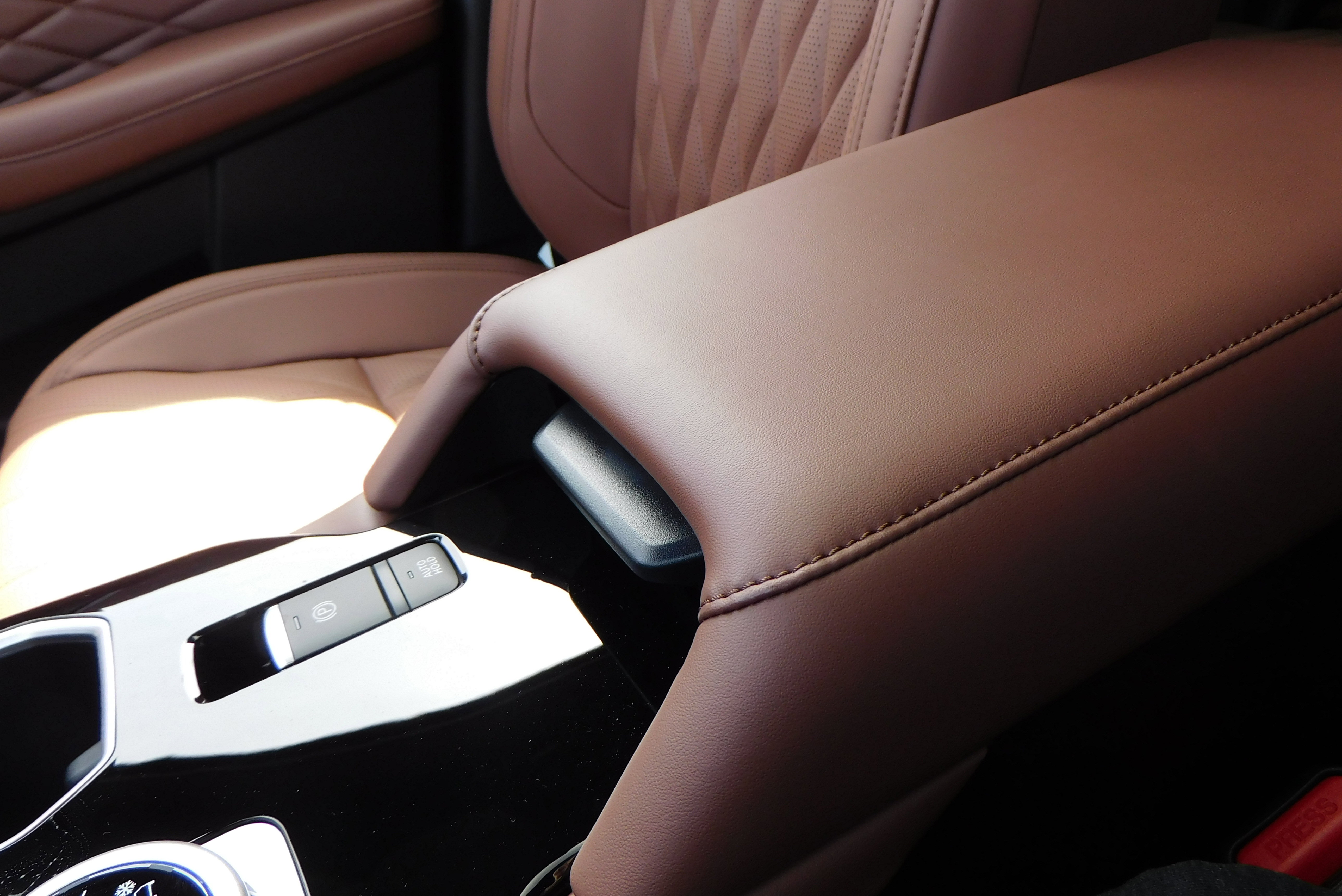 Used 2025 Mitsubishi Outlander SEL image 33