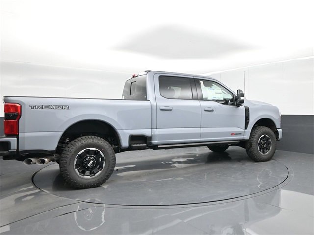 New 2026 Ford F250 Lariat image 4