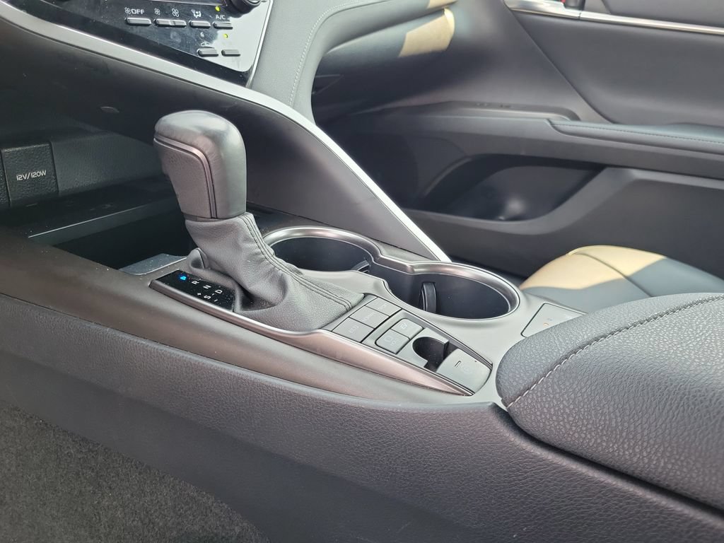 Used 2023 Toyota Camry XSE w/ Cold Weather Package FWD image 29