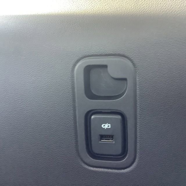 Used 2021 Chevrolet Traverse Premier AWD/4WD image 12