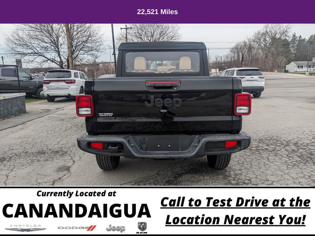 Used 2022 Jeep Gladiator Sport image 10