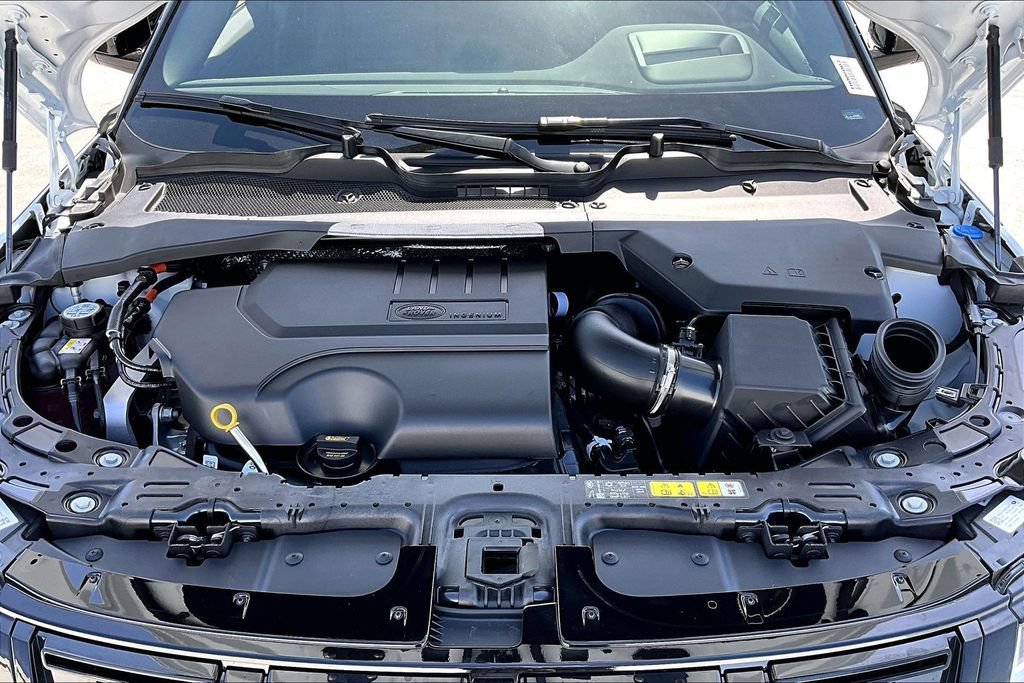 New 2026 Land Rover Range Rover Evoque S AWD/4WD image 12