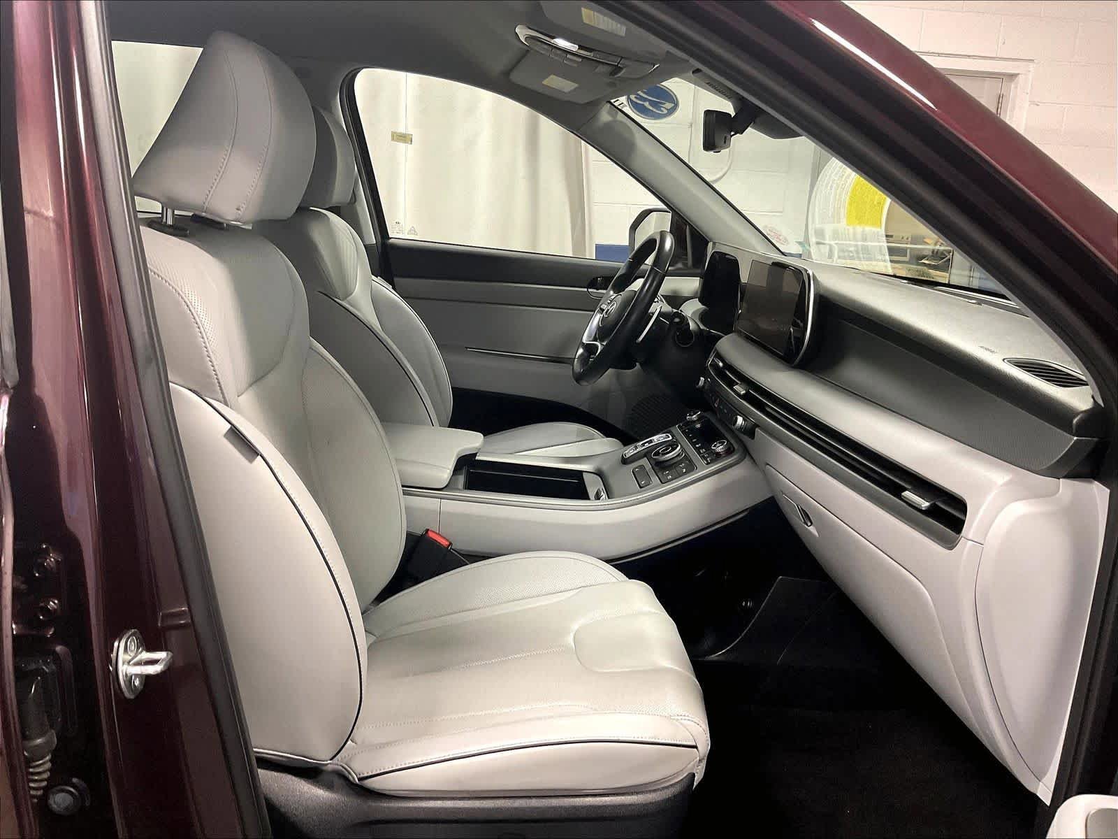 Used 2023 Hyundai Palisade SEL AWD/4WD image 11
