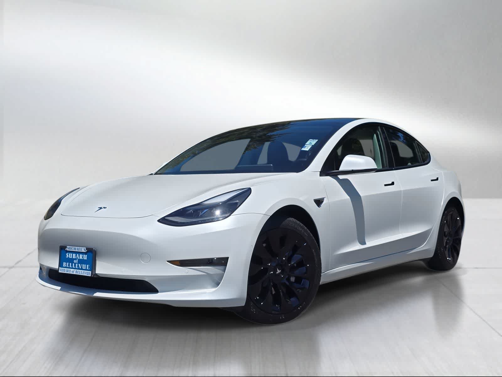 Used 2021 Tesla Model 3 Standard Range Plus RWD image 1