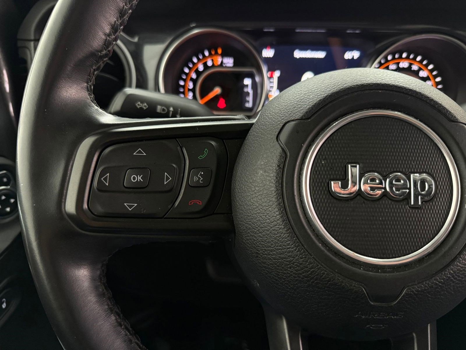 Used 2022 Jeep Wrangler Unlimited Sport AWD/4WD image 14