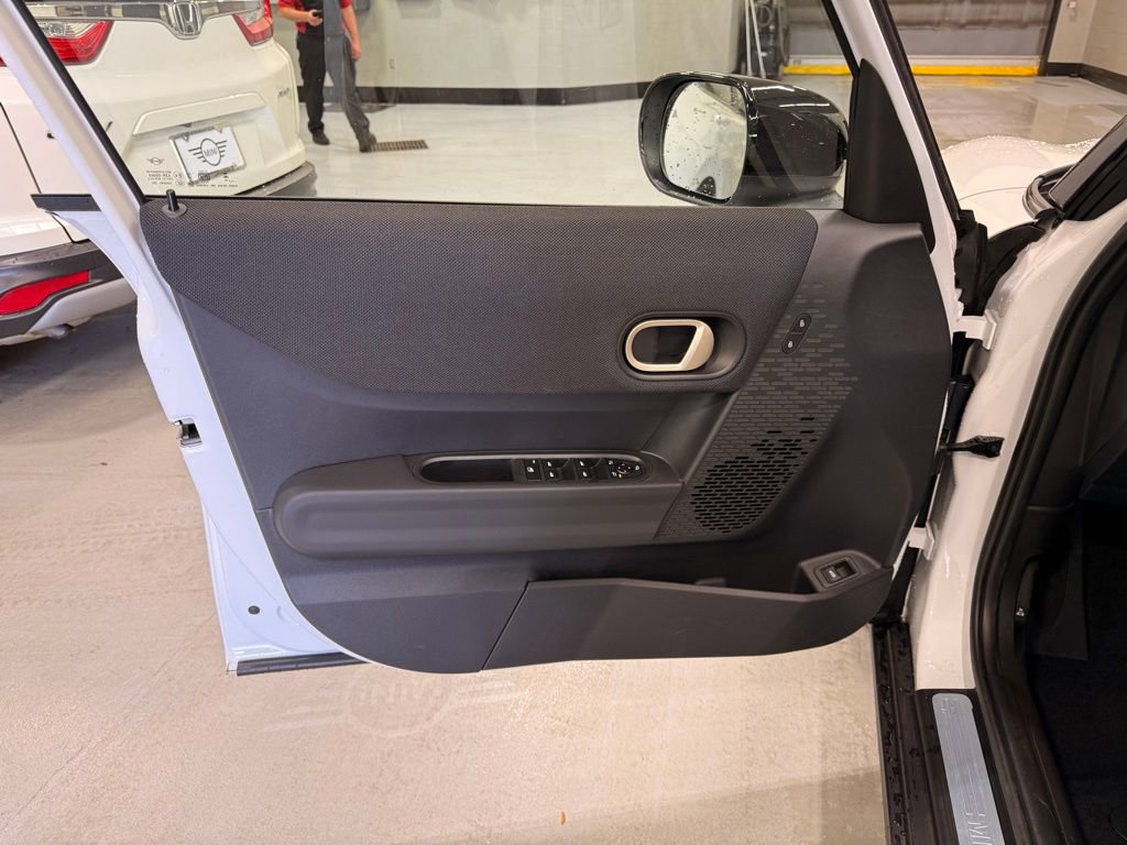 Used 2025 MINI Cooper S image 10
