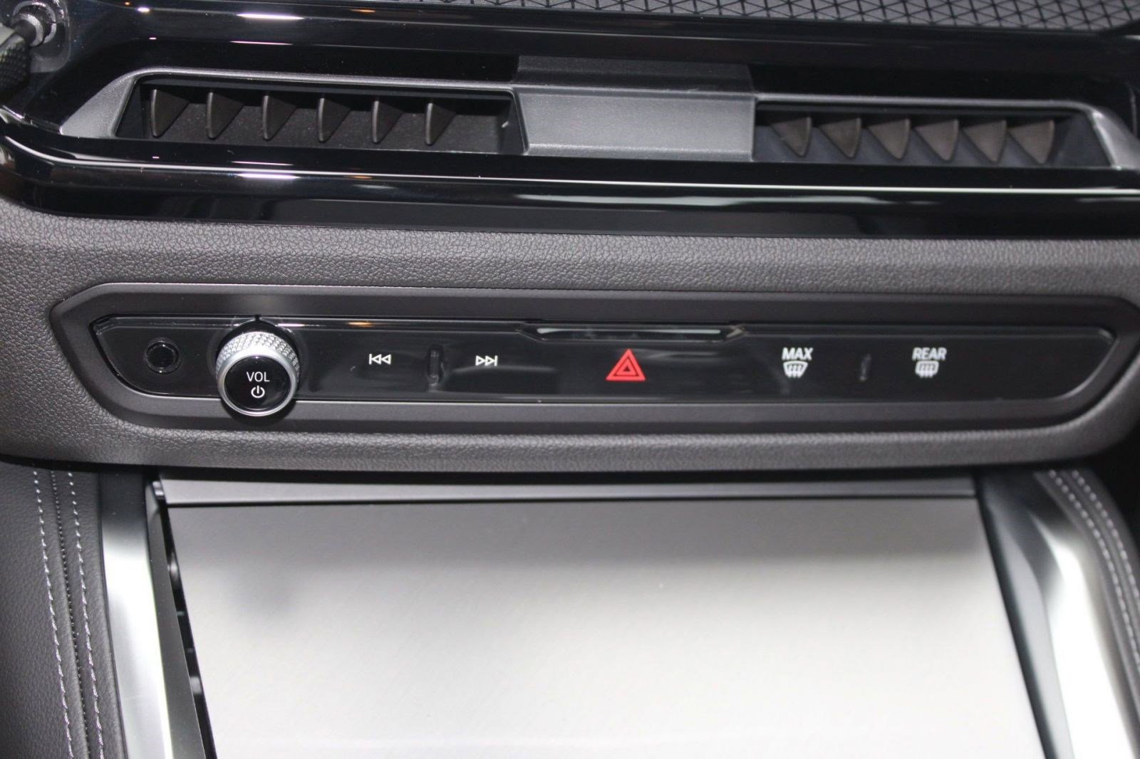 New 2026 BMW 230i Coupe w/ Premium Package image 17