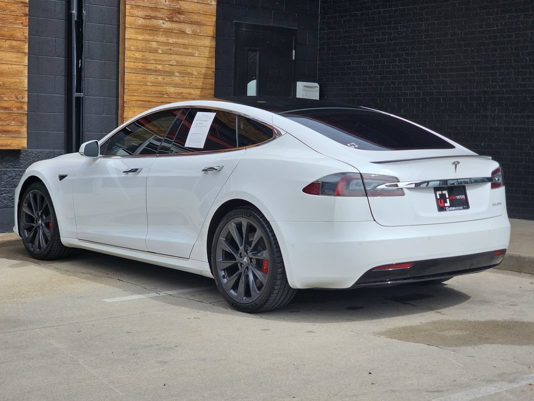 Used 2021 Tesla Model S Performance AWD/4WD image 14