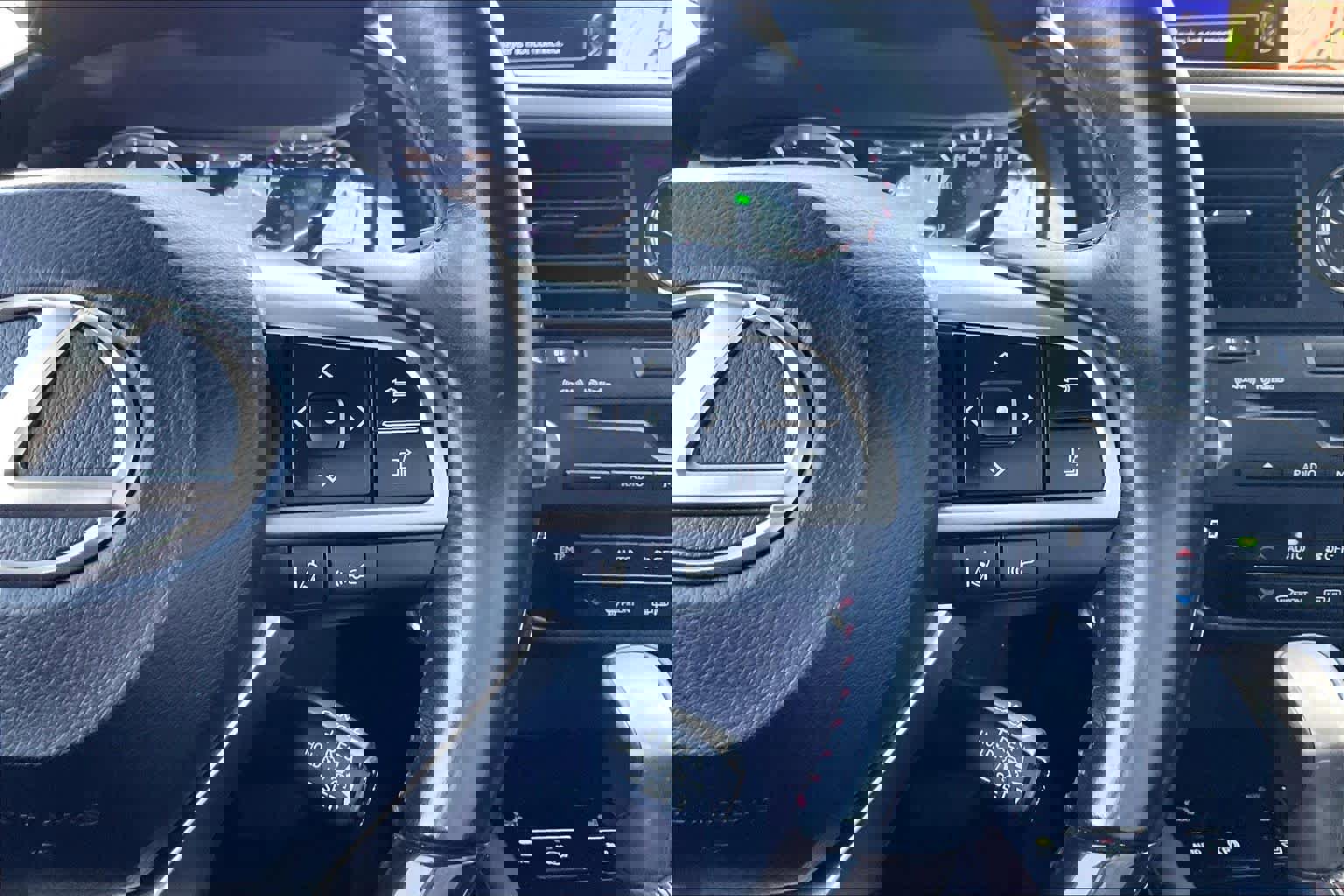 Used 2018 Lexus RX 350L image 23