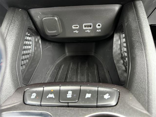 Certified 2023 Chevrolet TrailBlazer RS w/ Convenience Package image 18