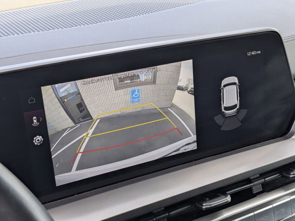 Used 2025 Kia Telluride S image 23