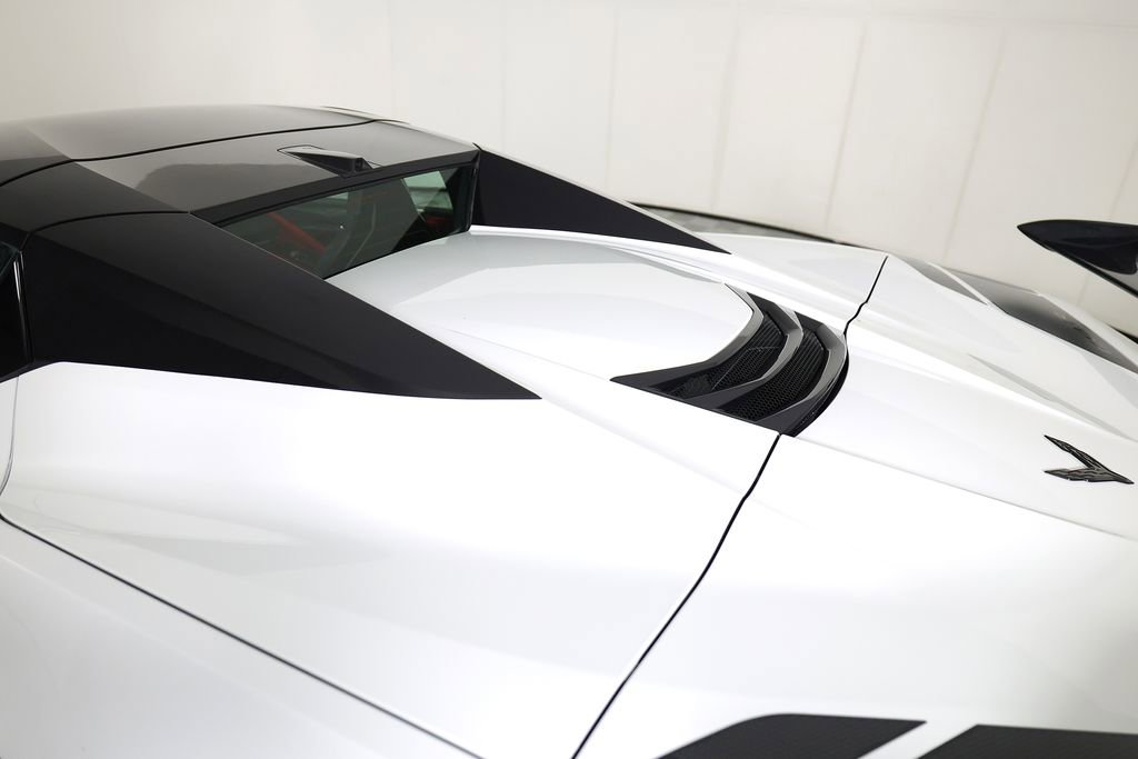 Used 2025 Chevrolet Corvette Z06 w/ Z07 Performance Package RWD image 63