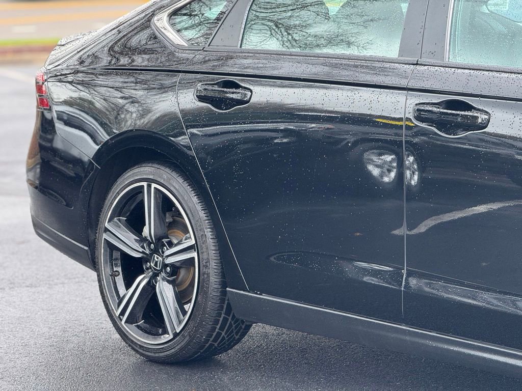 Used 2024 Honda Accord Sport image 8