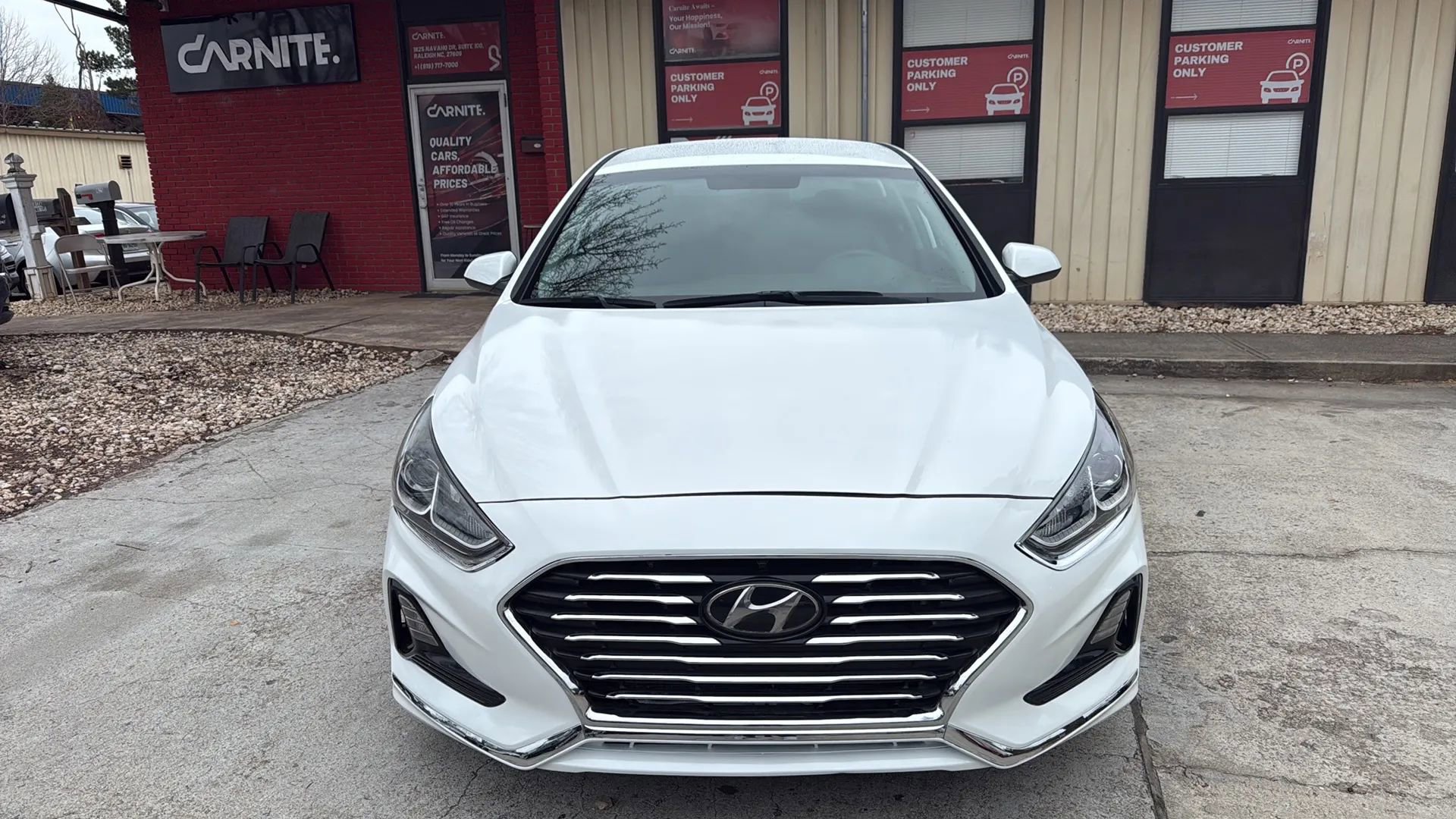 Used 2019 Hyundai Sonata SE image 2