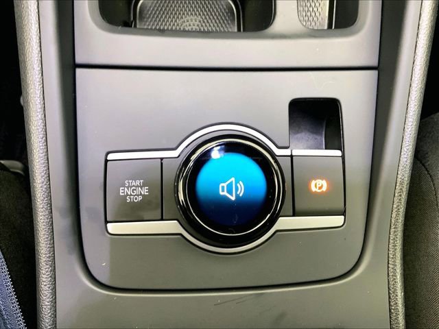 Certified 2025 Volkswagen Tiguan S w/ 18" Wheel Package image 31