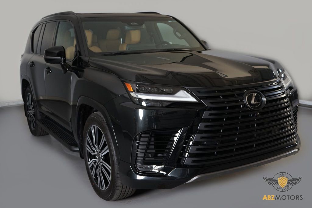 Used 2026 Lexus LX 600 4WD w/ Appearance Package image 2