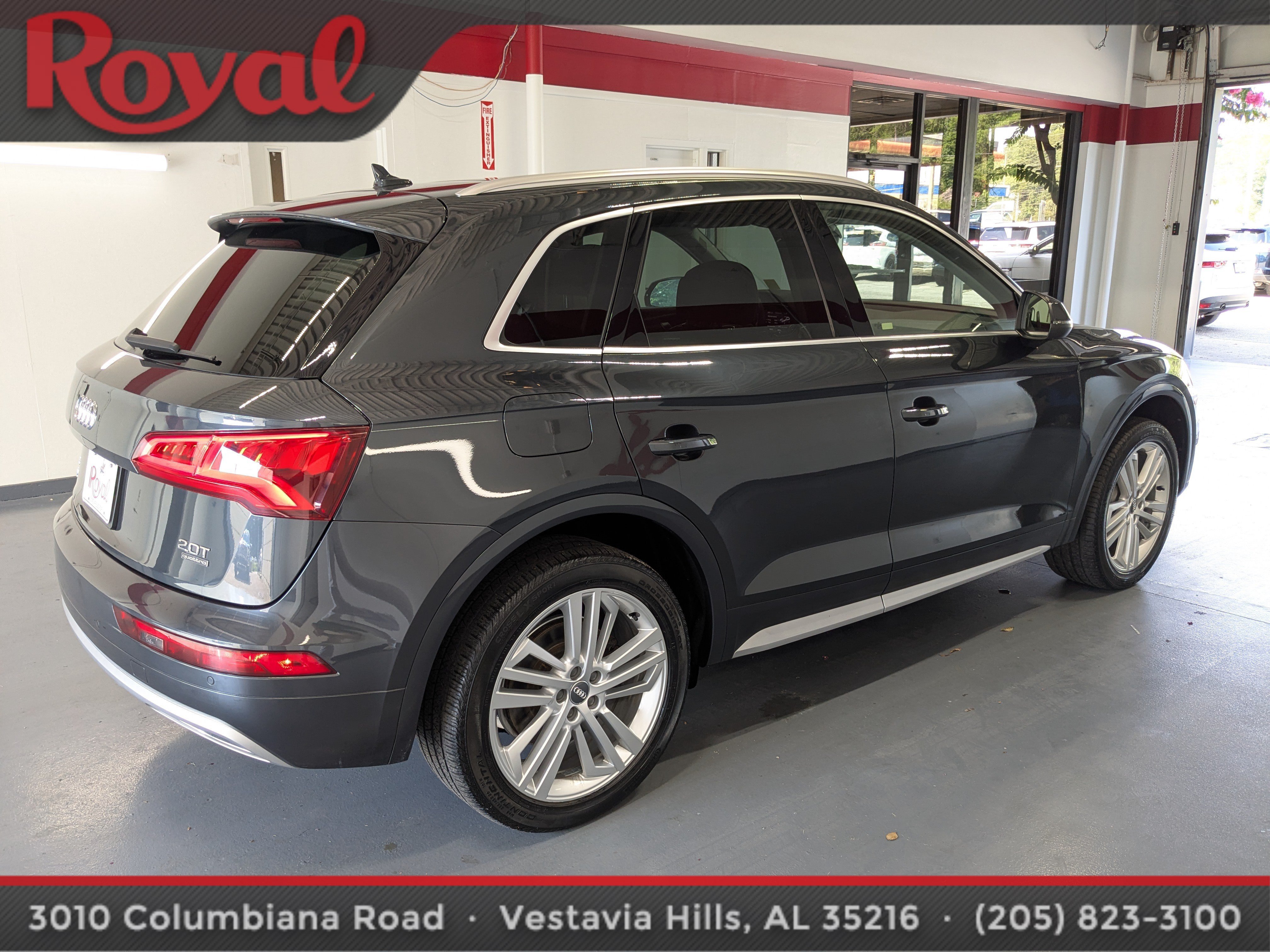 Used 2018 Audi Q5 Prestige w/ Prestige Package AWD/4WD image 4