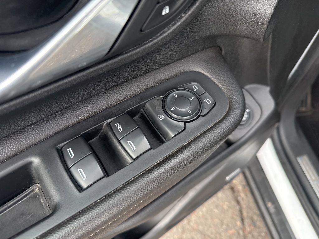 Used 2020 GMC Terrain Denali image 20