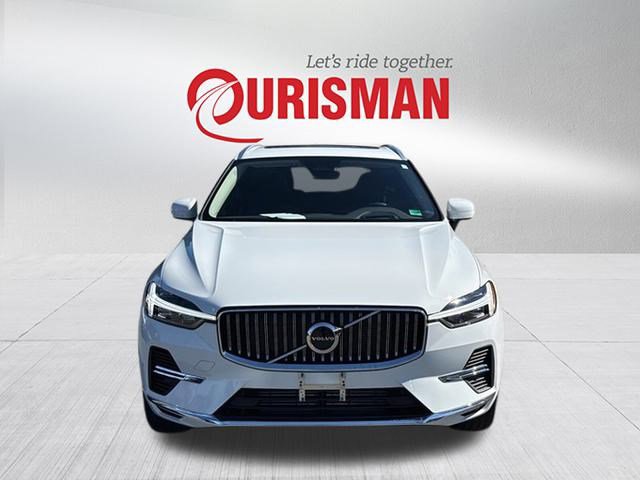 Used 2022 Volvo XC60 T8 Inscription Expression image 6