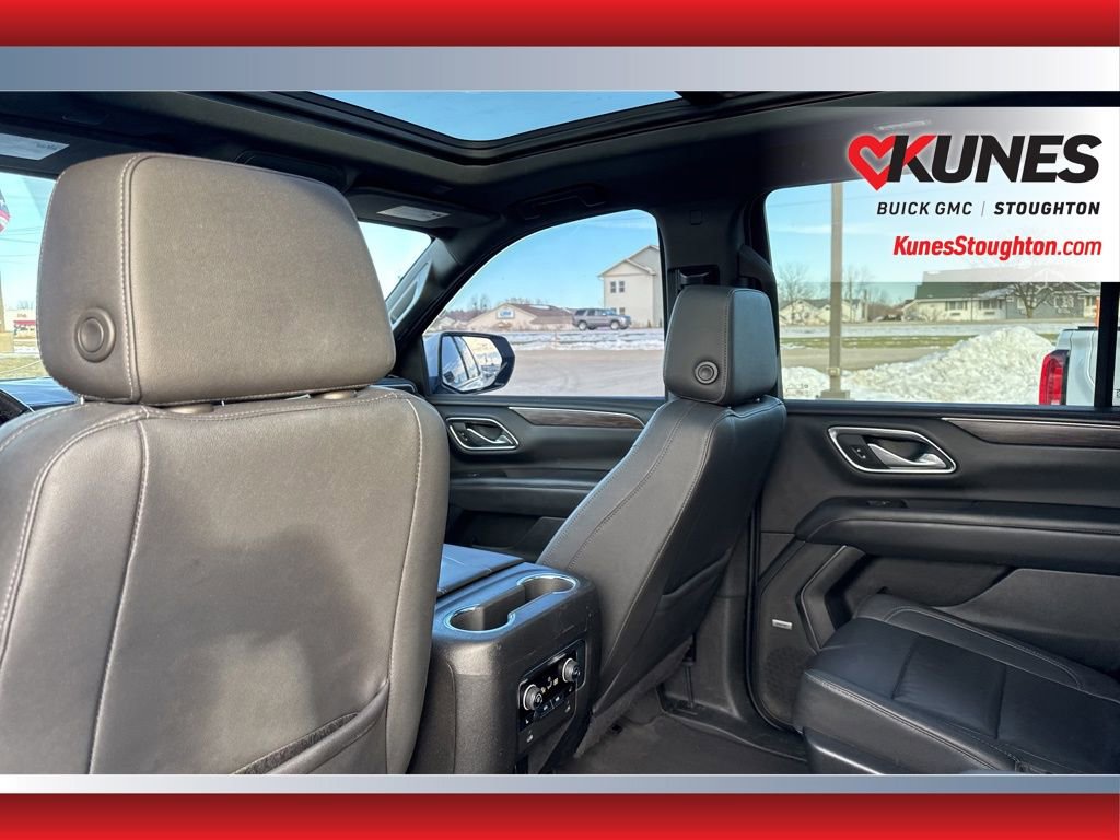 Used 2022 Chevrolet Tahoe Z71 w/ Luxury Package image 31