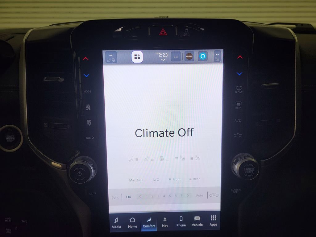 Used 2024 RAM 2500 Laramie image 12