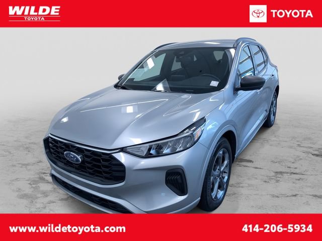 Used 2024 Ford Escape ST-Line w/ Cold Weather Package