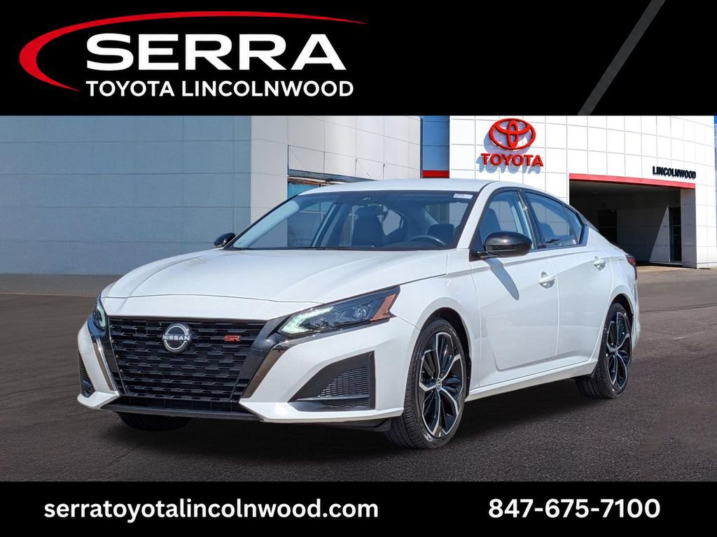 Used 2024 Nissan Altima 2.5 SR