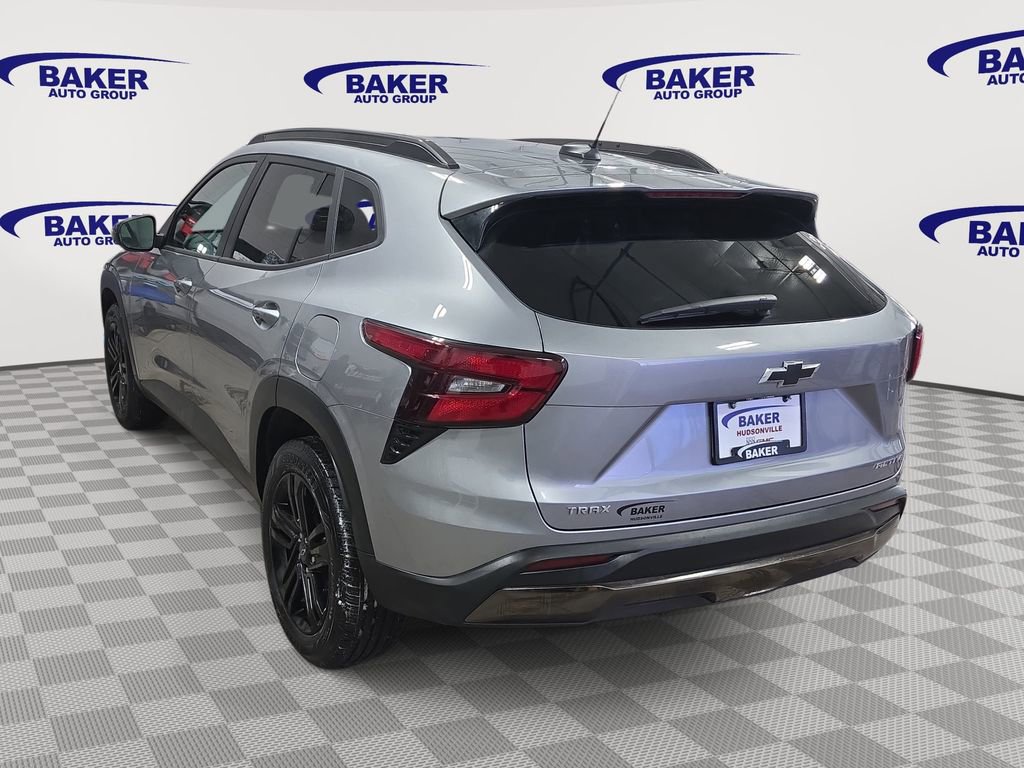 Certified 2024 Chevrolet Trax ACTIV w/ Sunroof Package image 7