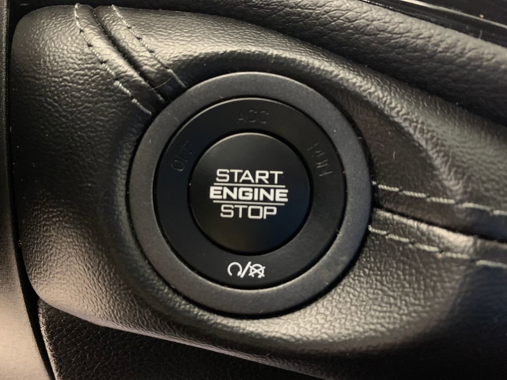 Used 2022 Dodge Durango GT image 26