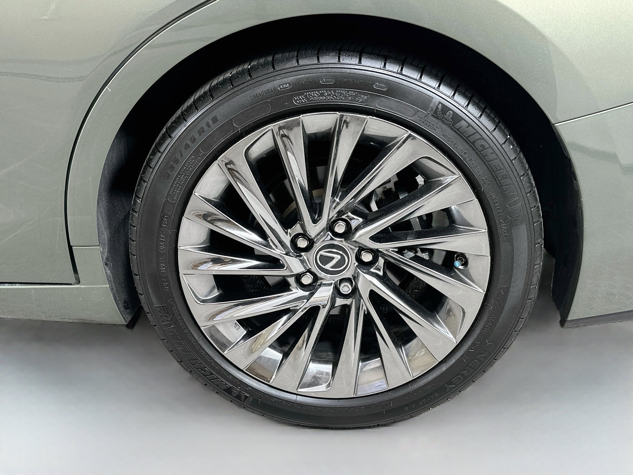 Certified 2025 Lexus ES 350 Ultra Luxury FWD image 30