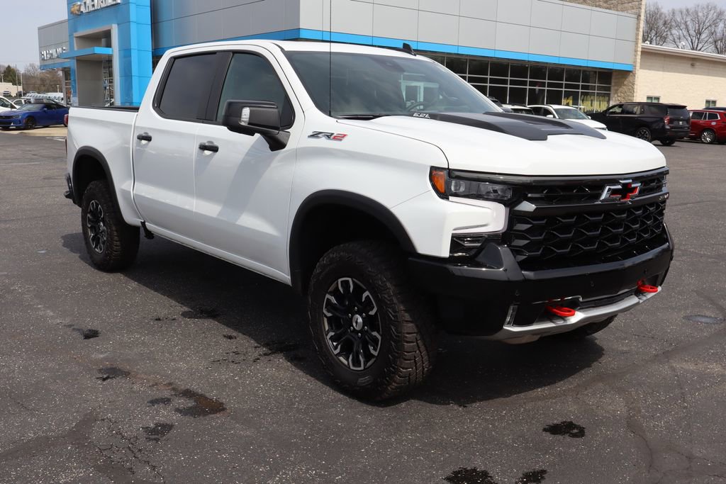 Used 2026 Chevrolet Silverado 1500 ZR2 AWD/4WD image 2