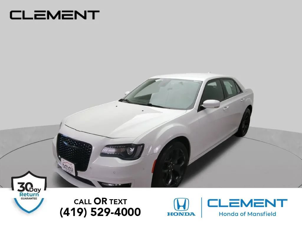 Used 2022 Chrysler 300 Touring L
