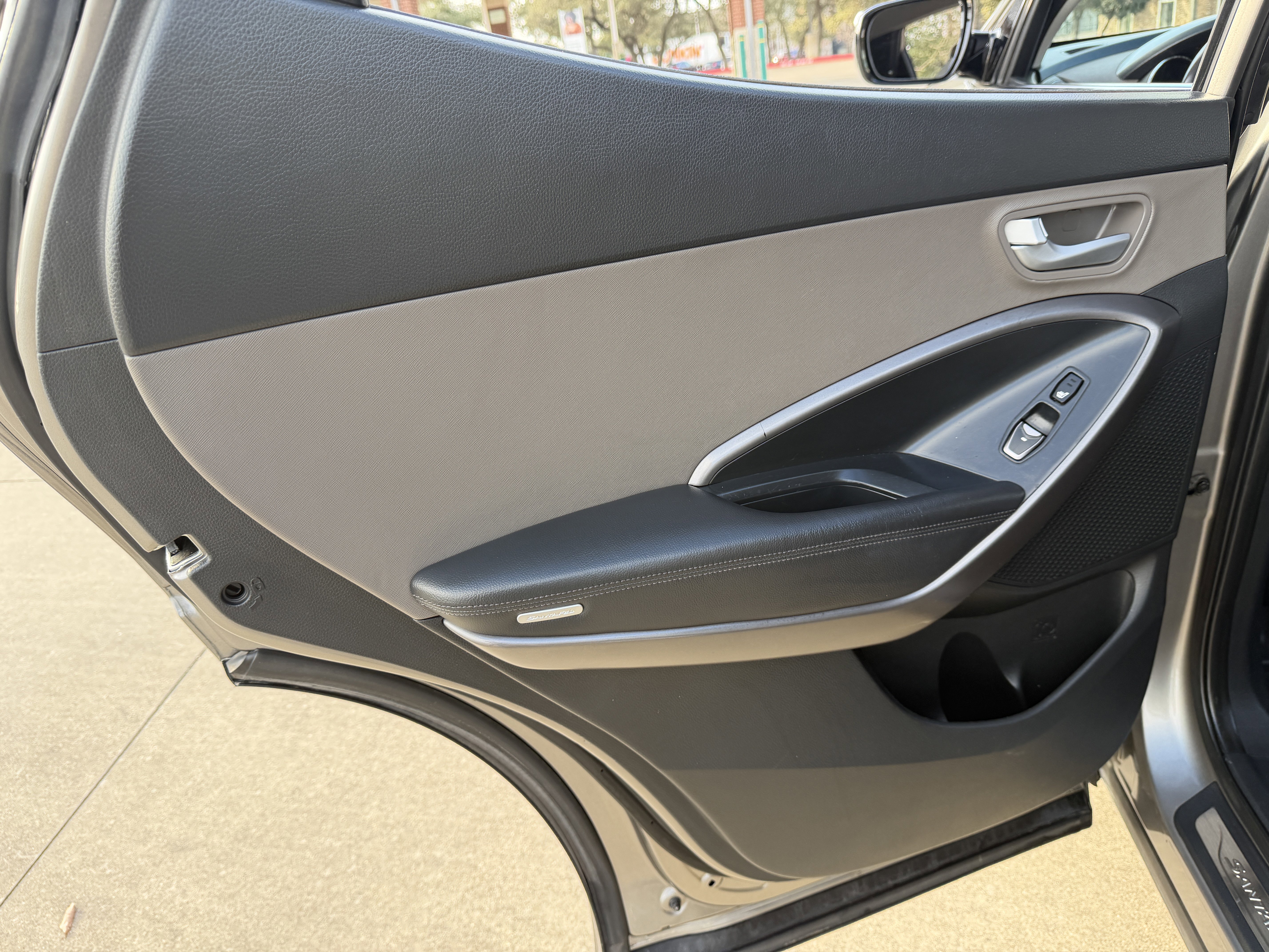 Used 2013 Hyundai Santa Fe Sport 2.0T FWD image 19