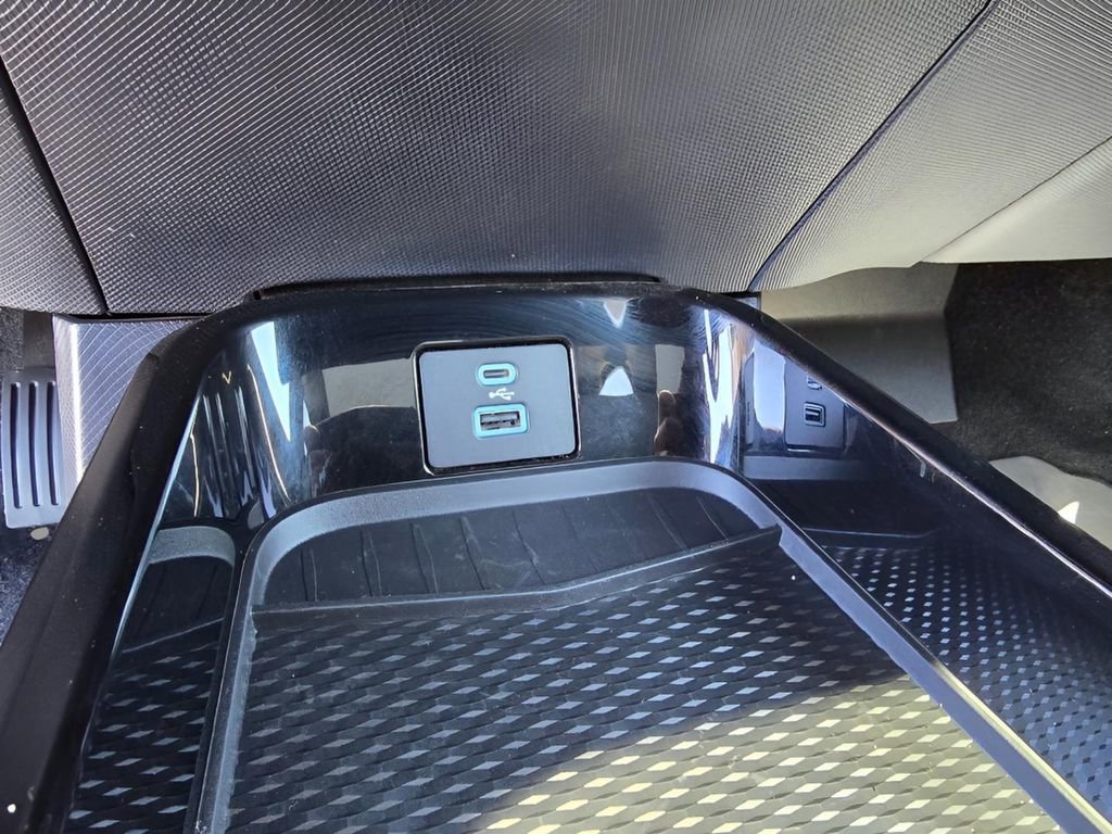 Used 2024 Ford Mustang Mach-E Premium image 16